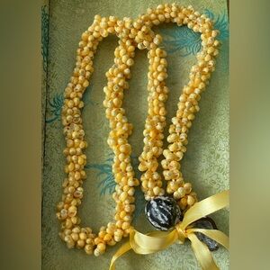 Hawaii Design Wedding / Graduation Mini Shell Lei Hula Jewelry Necklace Yellow